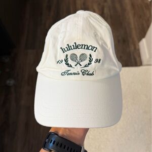 Lululemon hat